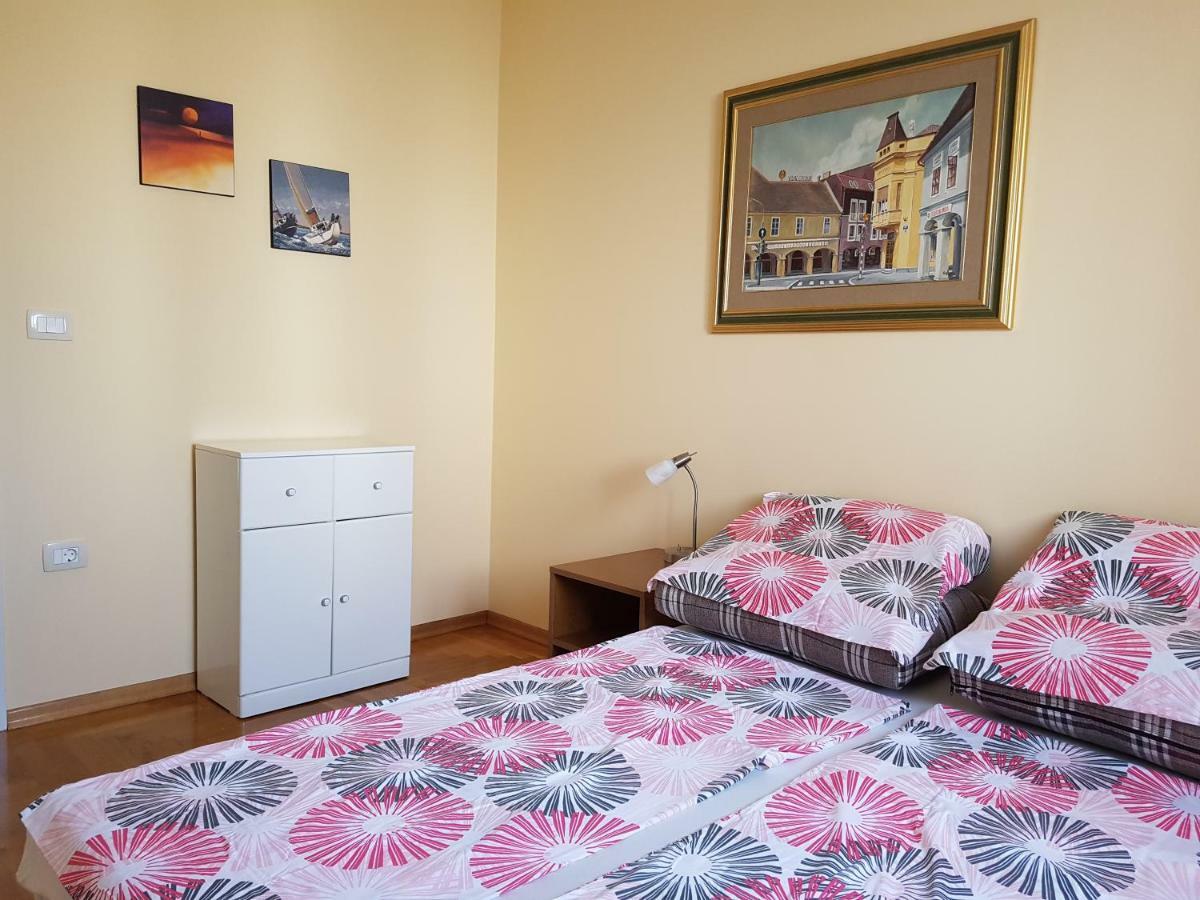 Apartment Barba Ližnjan Kültér fotó