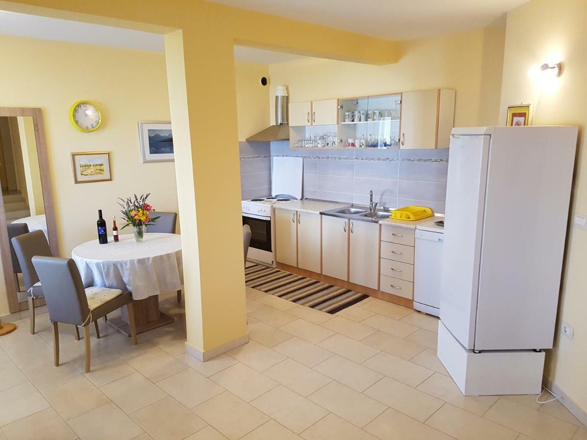 Apartment Barba Ližnjan Kültér fotó